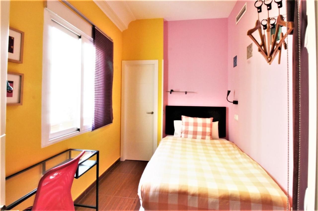 Hostal Arco Iris Madrid Exterior foto