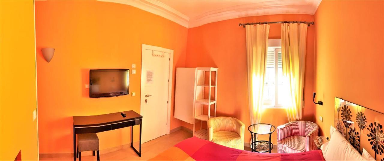 Hostal Arco Iris Madrid Exterior foto
