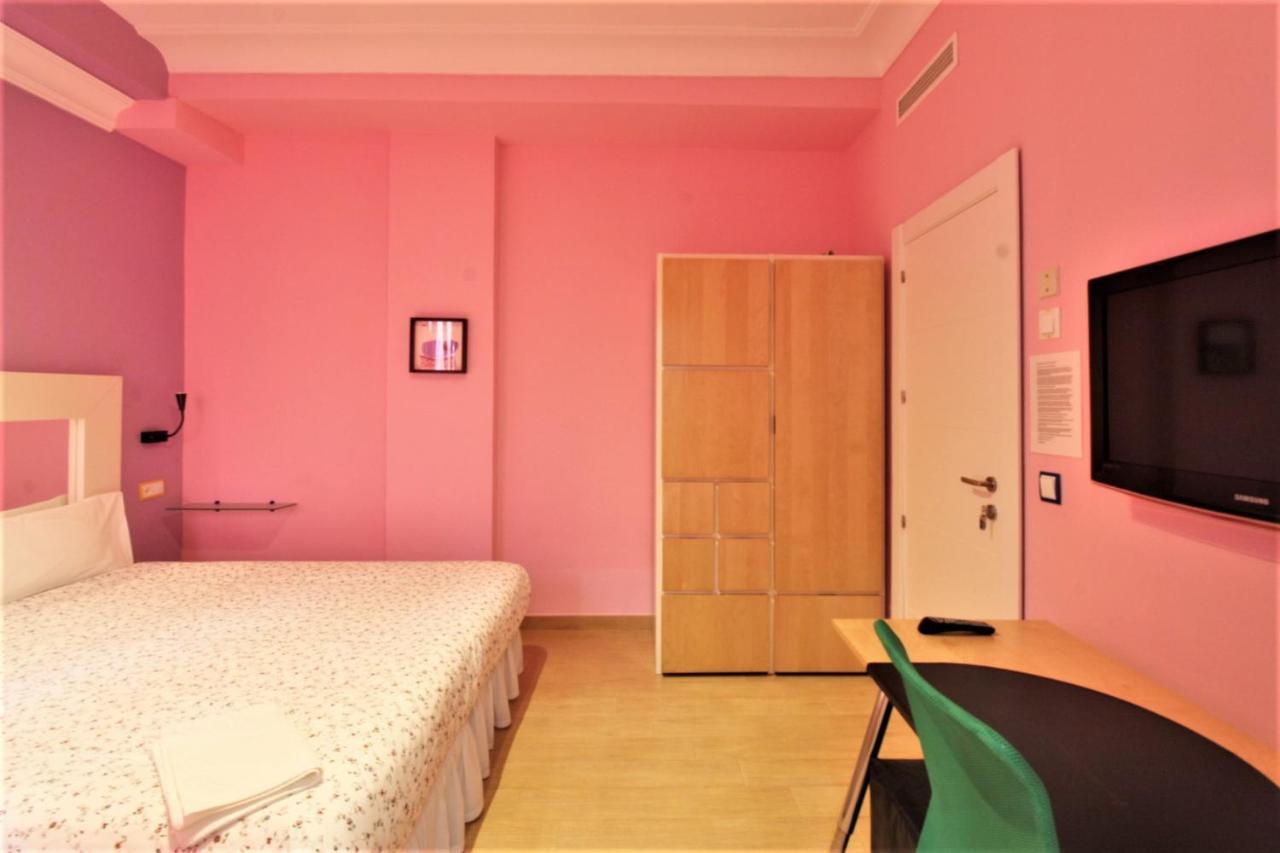 Hostal Arco Iris Madrid Exterior foto